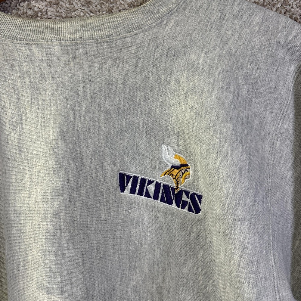 Minnesota Vikings Sweatshirt Womens Large Gray NFL Football Champion Cropped - Picture 3 of 9